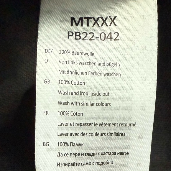 Mister Tee Graphic T-Shirt - Picture 5 of 7